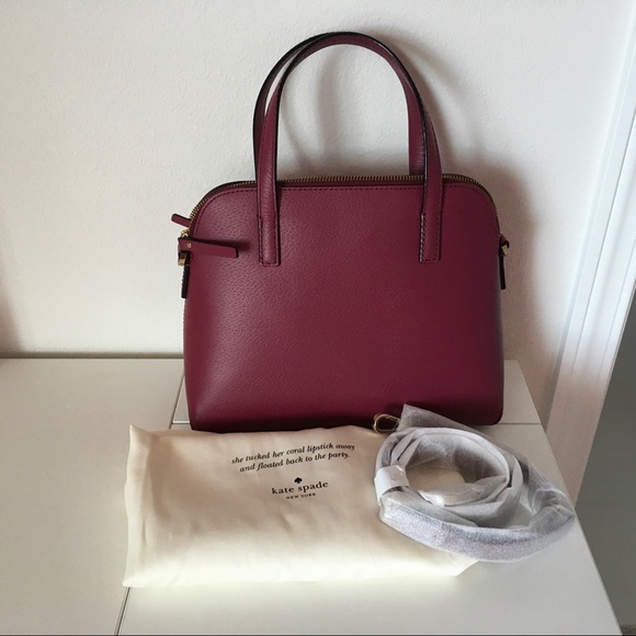 SOLD- Kate Spade Bag - Picture 2 of 4